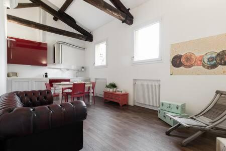 Red Appartamento Immerso Tra Le Mura Bolognesi Εξωτερικό φωτογραφία
