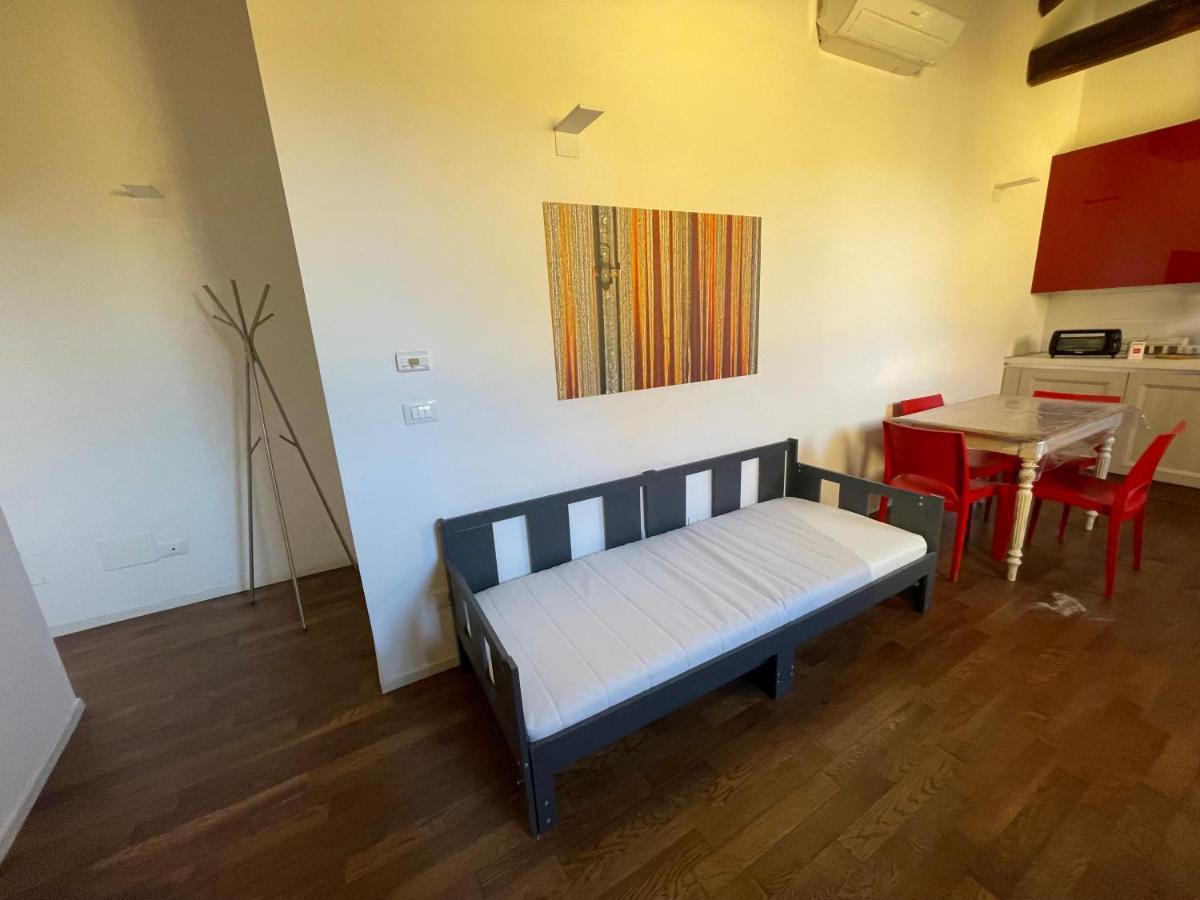 Red Appartamento Immerso Tra Le Mura Bolognesi Εξωτερικό φωτογραφία